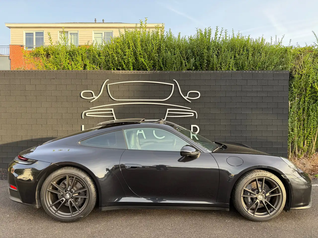 Porsche 992 - 7