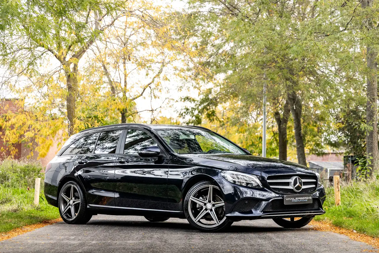 Mercedes-Benz C 180