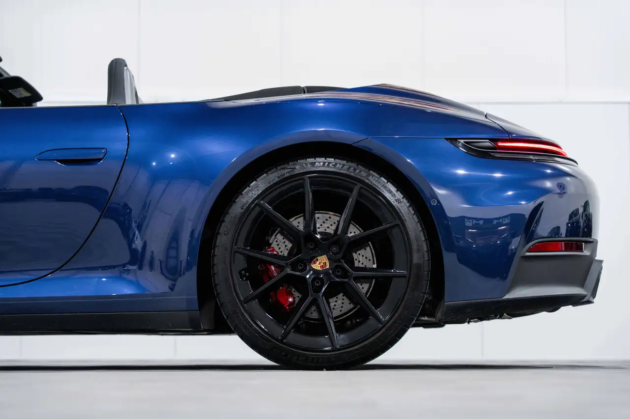 Porsche 992 - 5