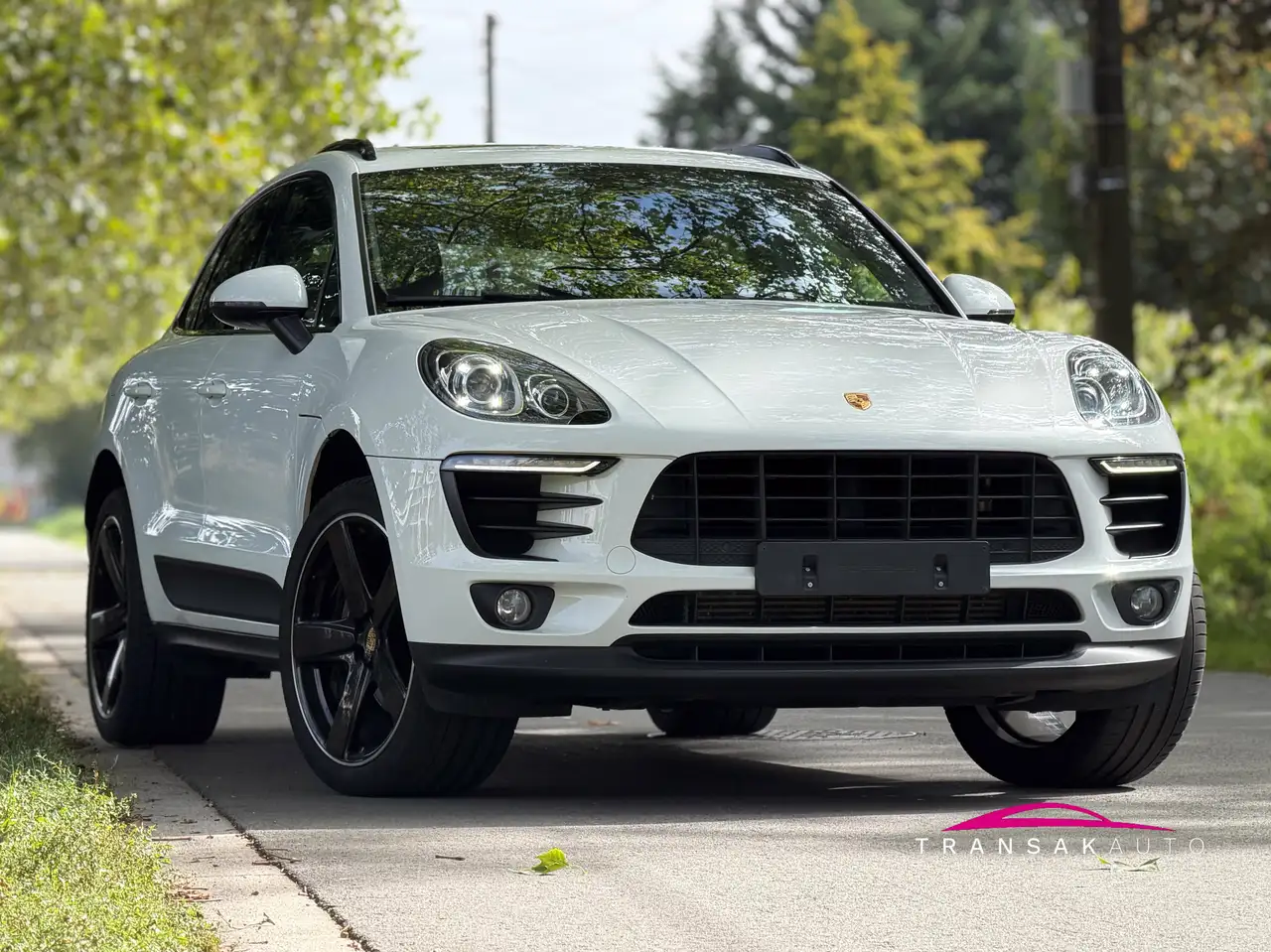 Porsche Macan - 1