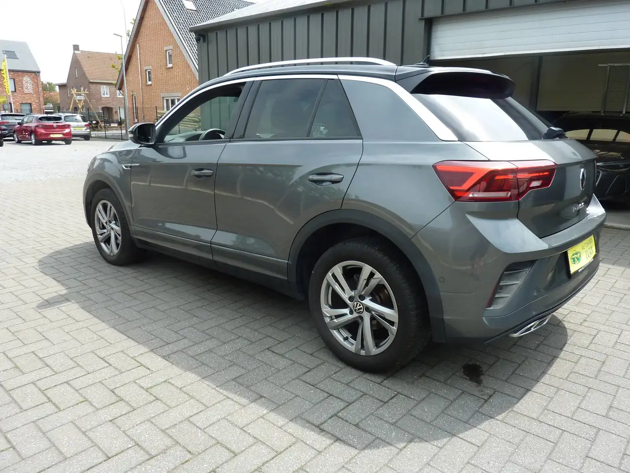 Volkswagen T-Roc - 4