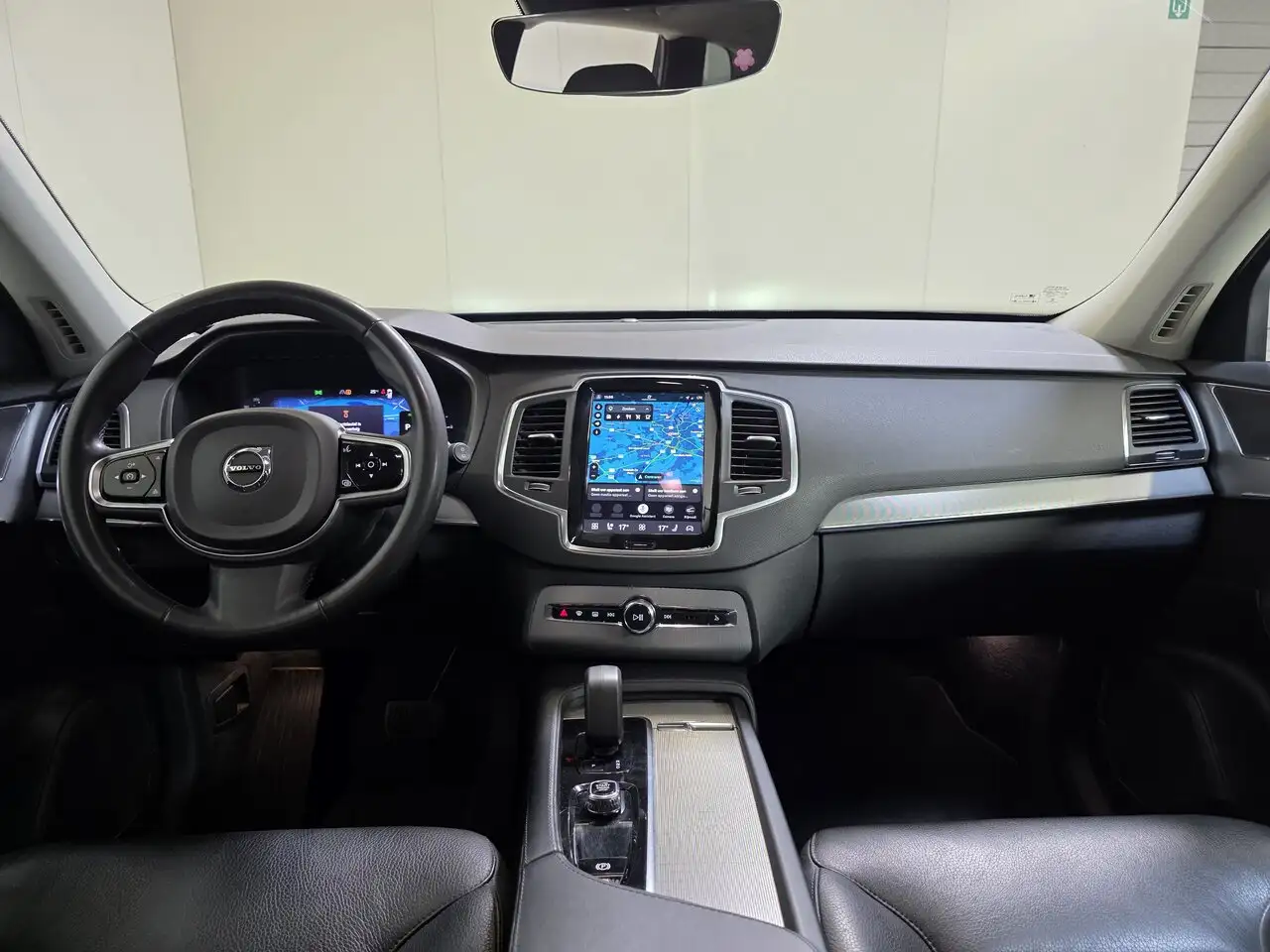 Volvo XC90 - 12