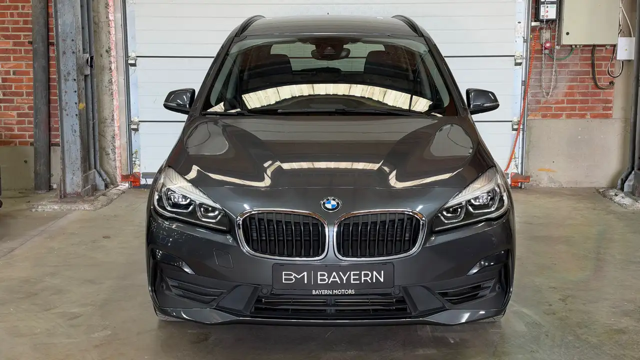 BMW 216 - 7