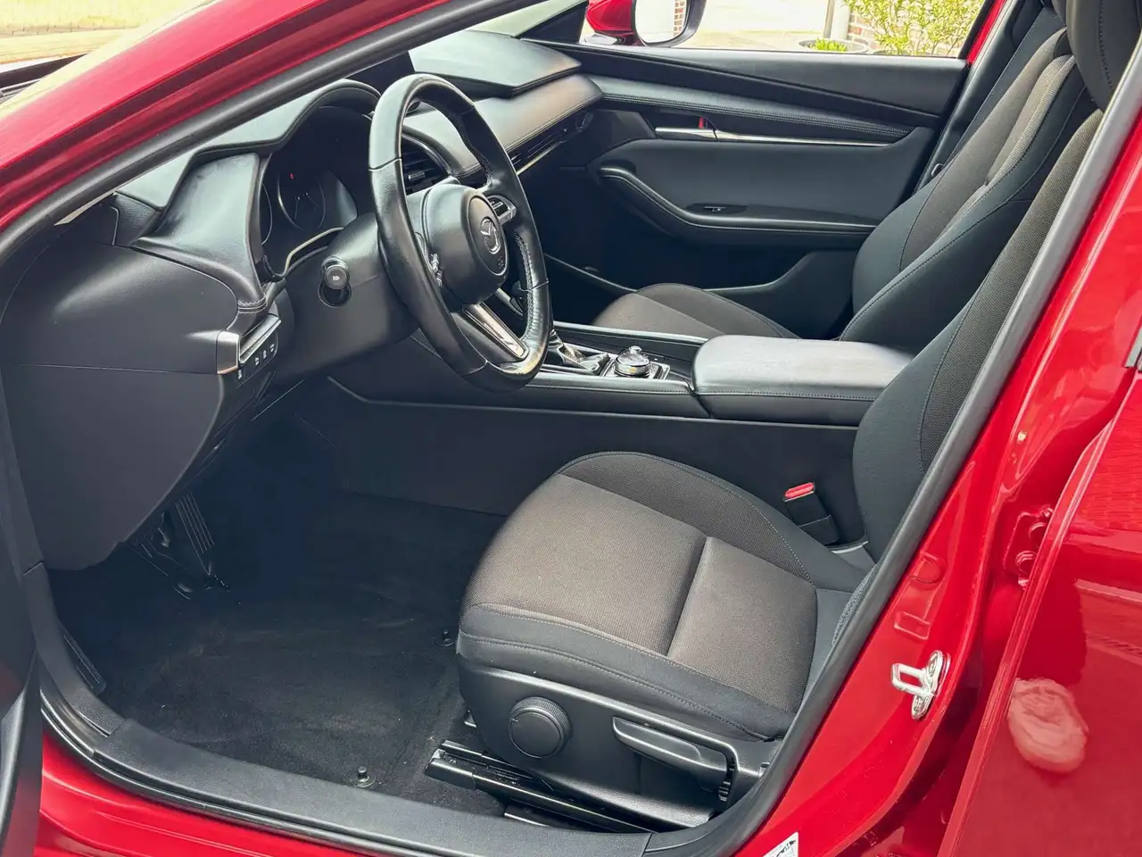 Mazda 3 - 10