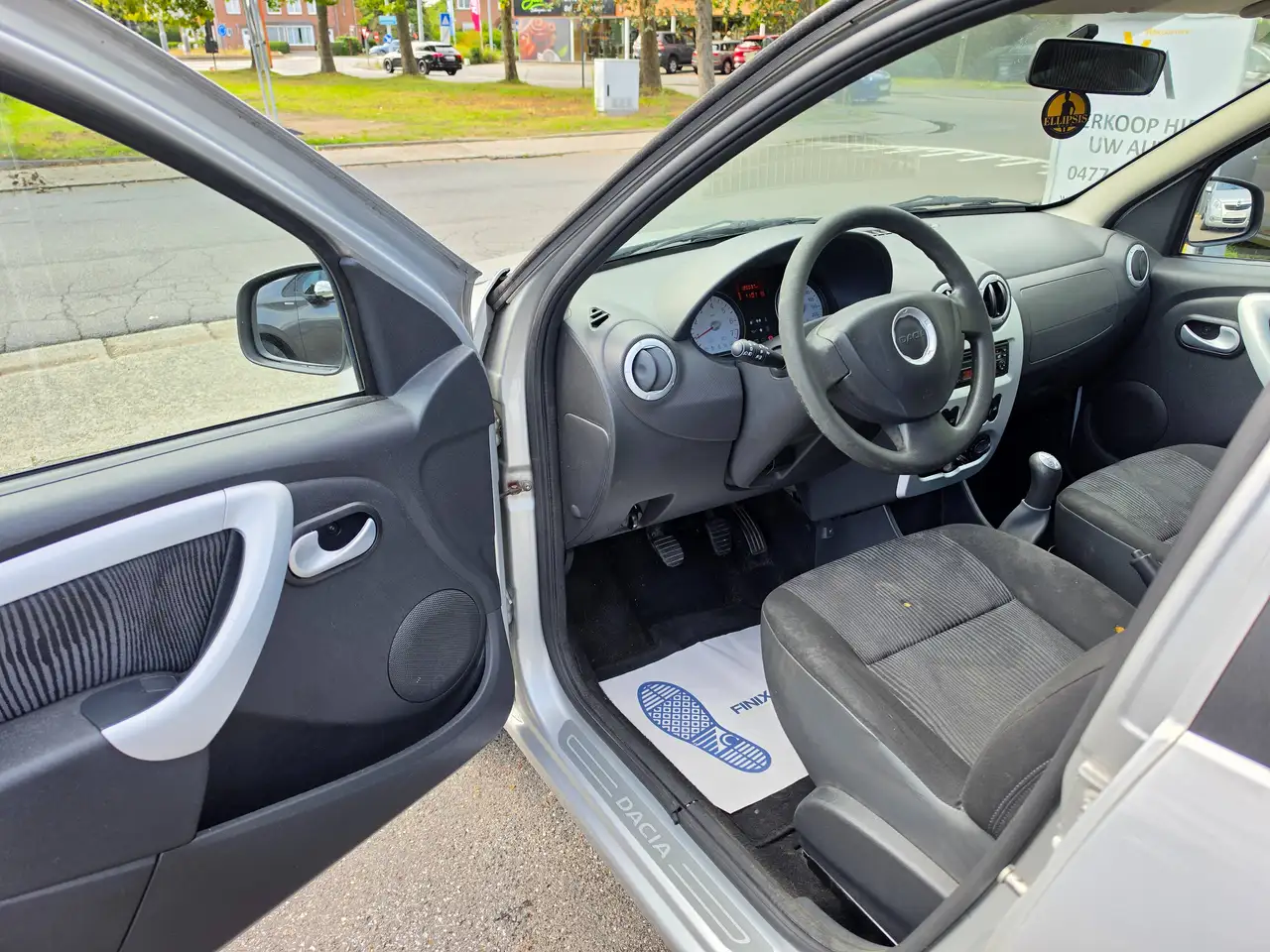 Dacia Sandero - 7