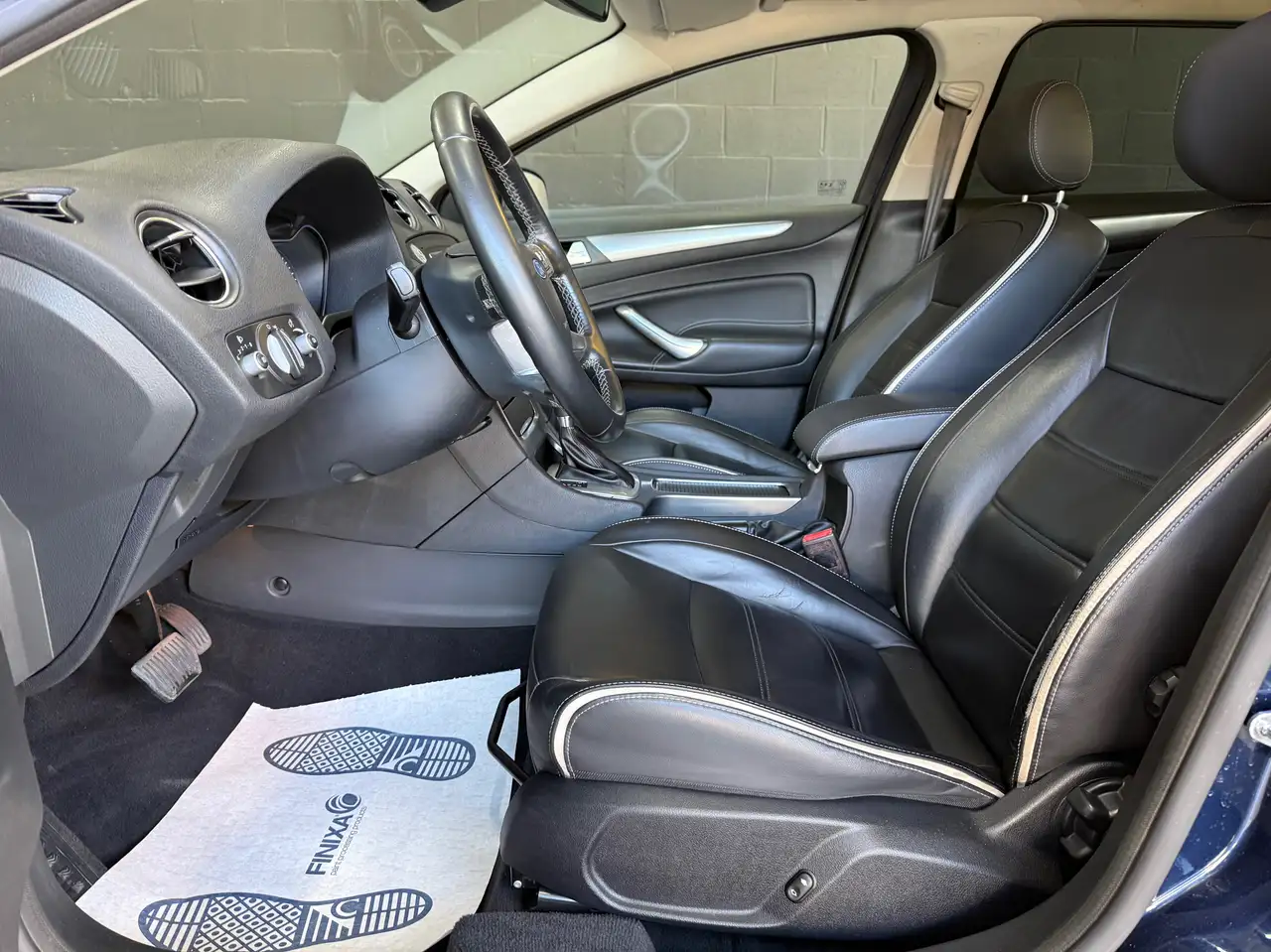 Ford Mondeo - 10