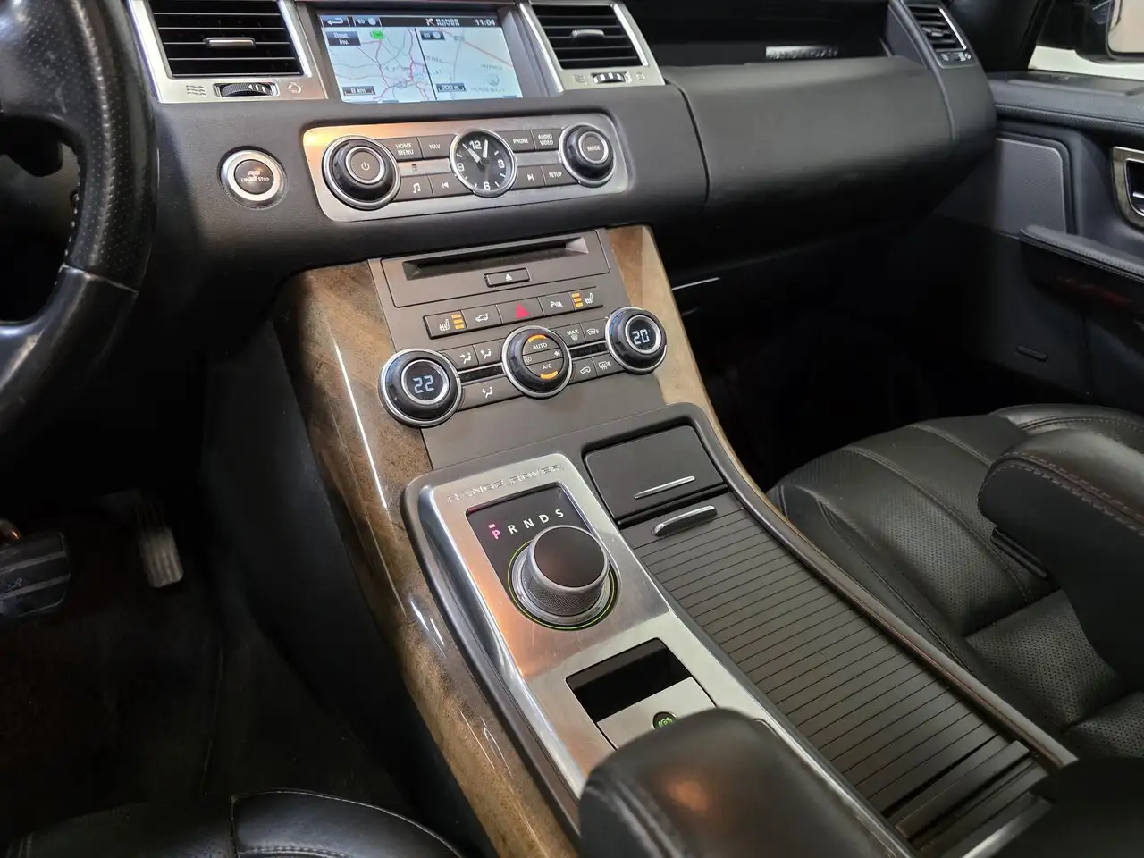 Land Rover Range Rover Sport - 12
