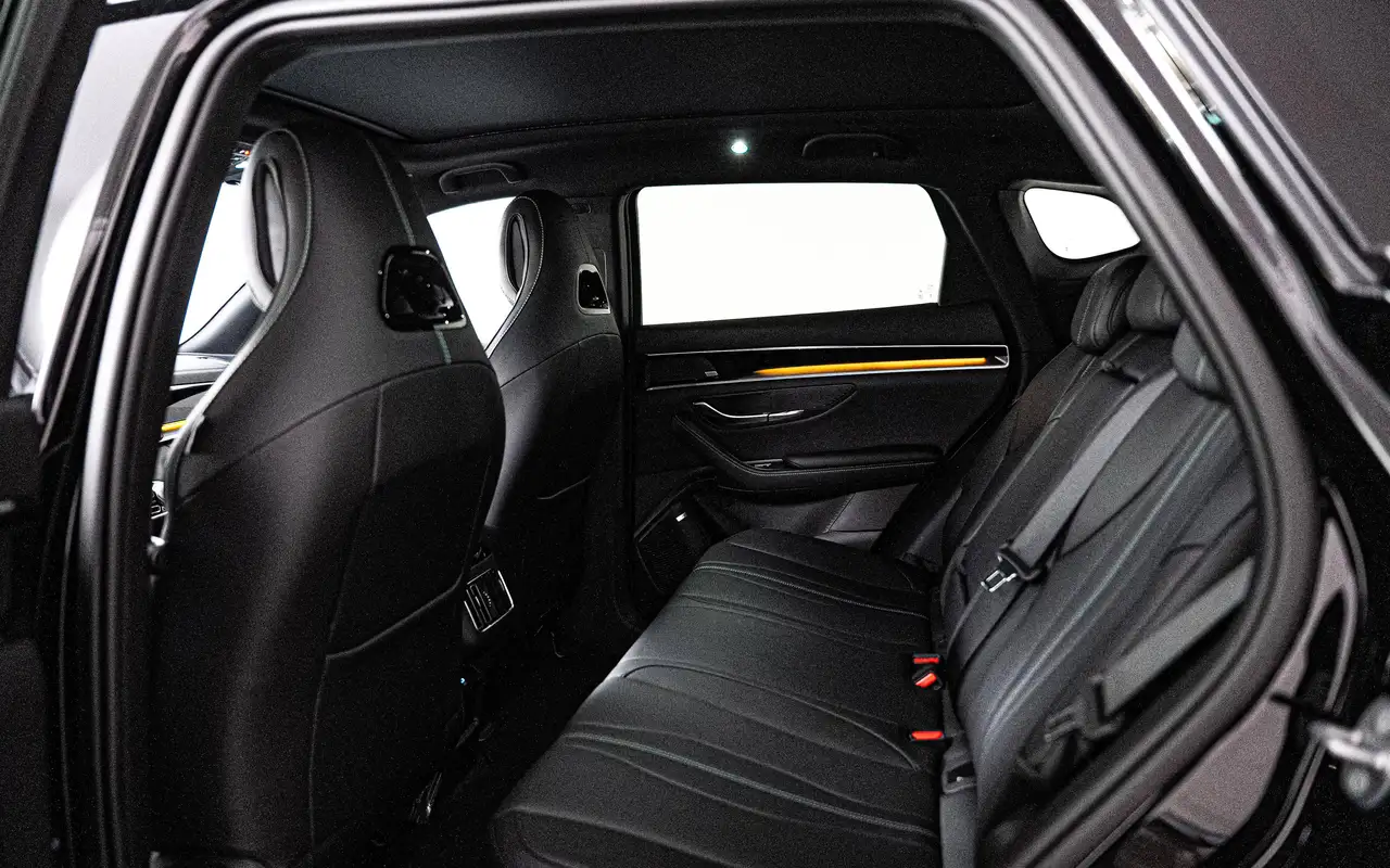 BYD Seal U - 9