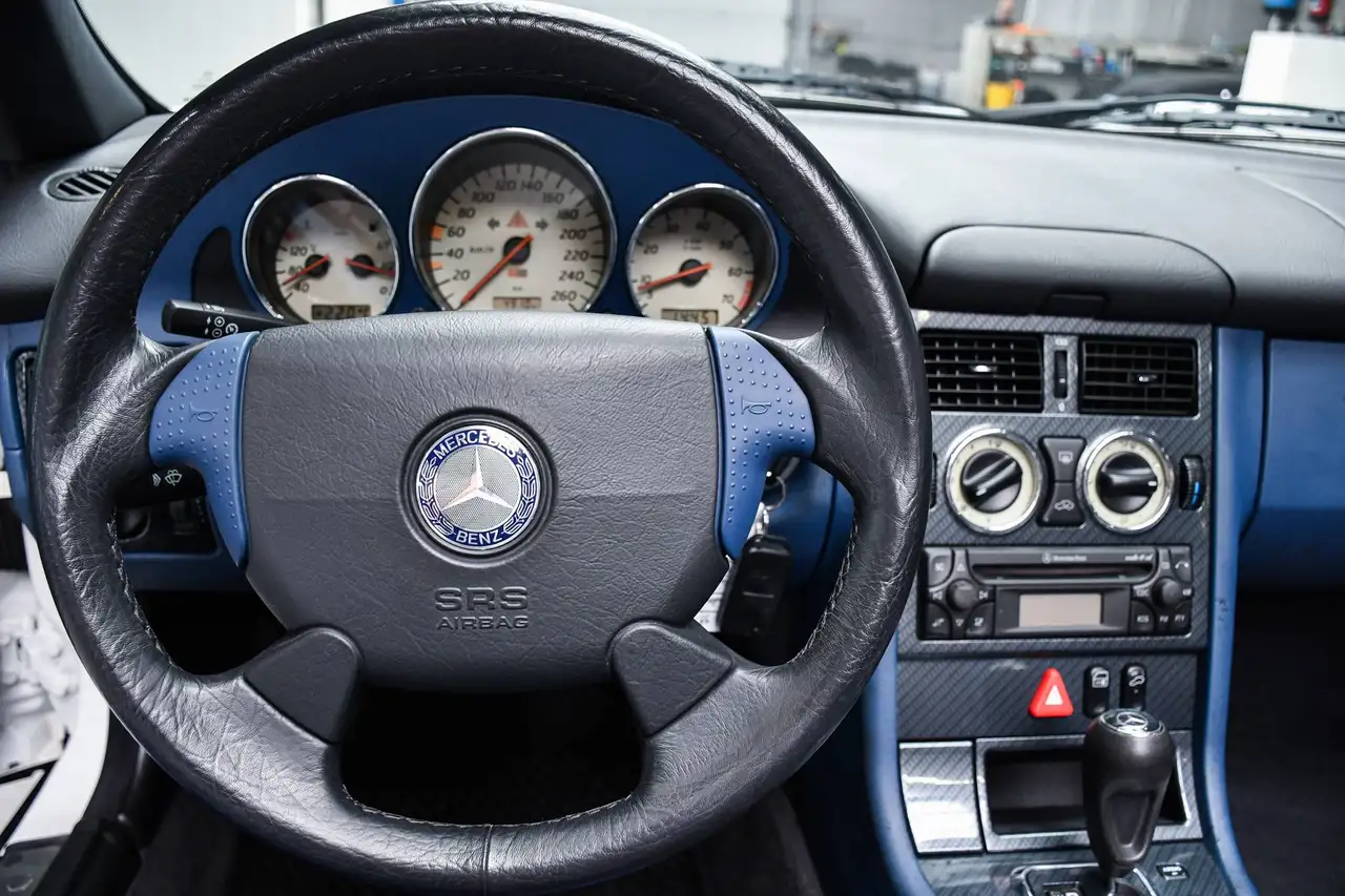 Mercedes-Benz SLK 200 - 12
