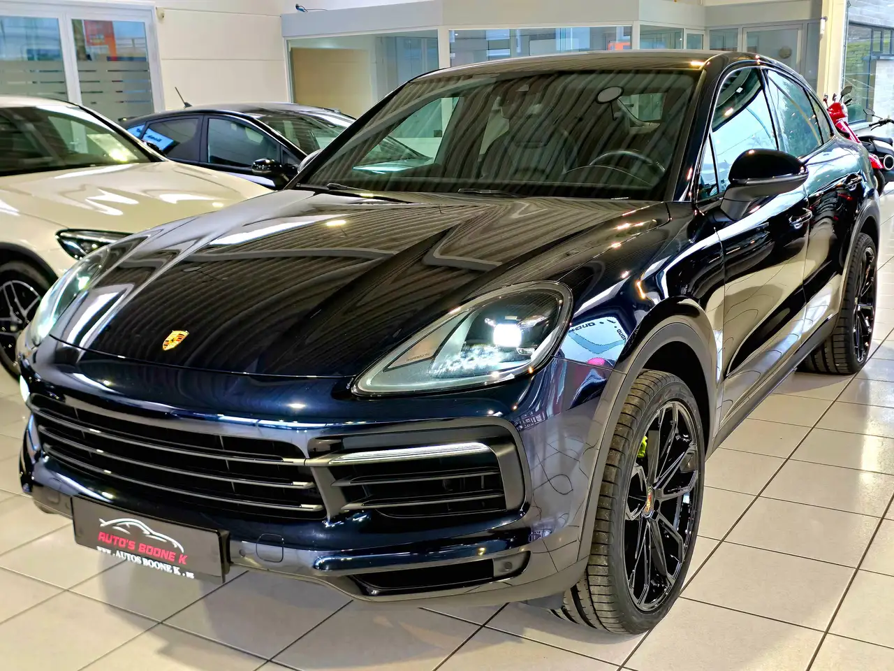 Porsche Cayenne - 2