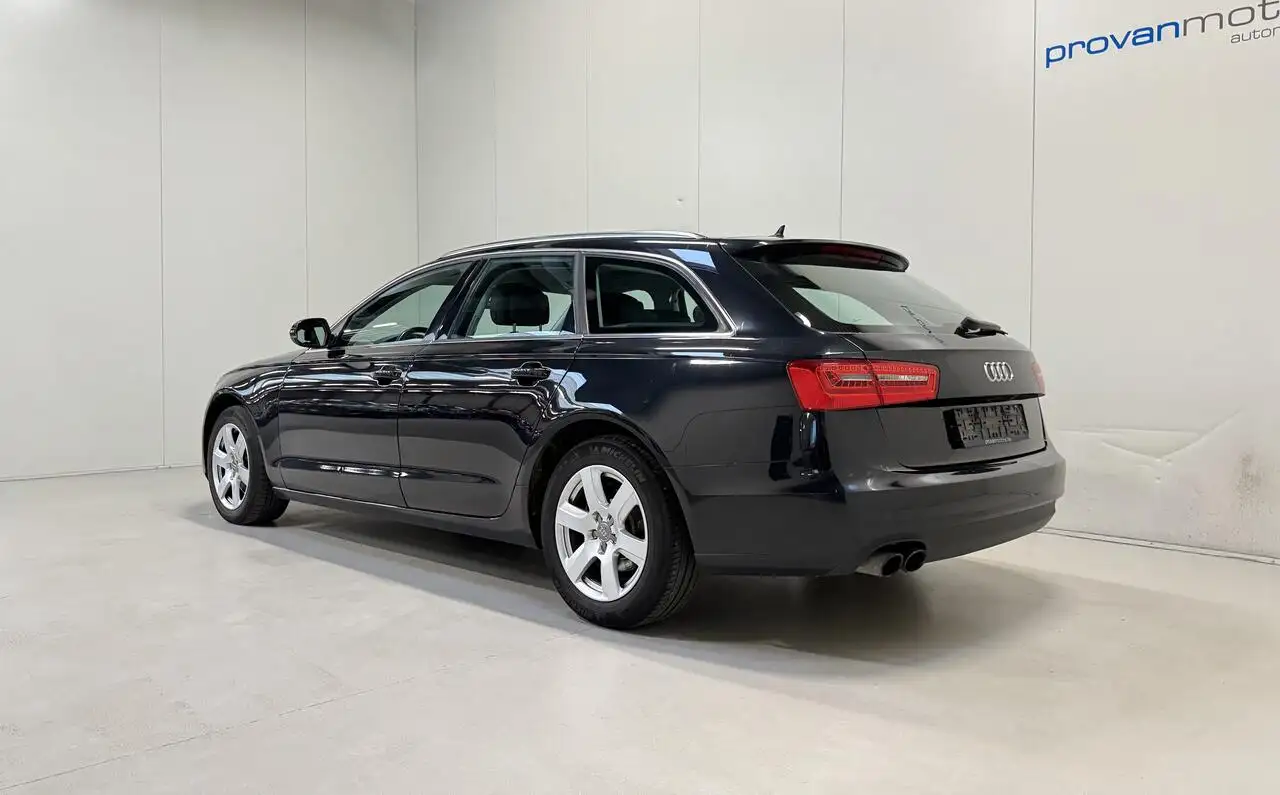 Audi A6 - 6