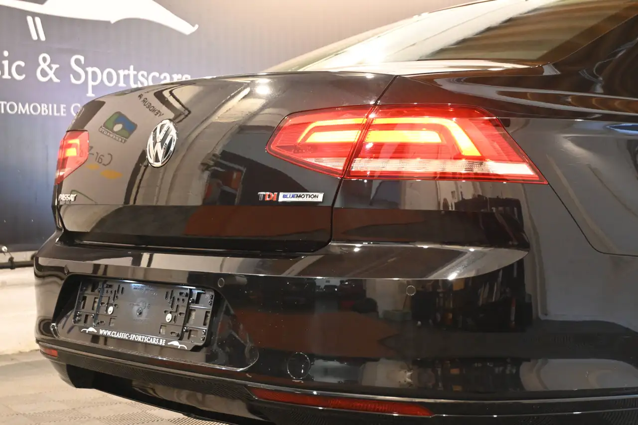 Volkswagen Passat - 7