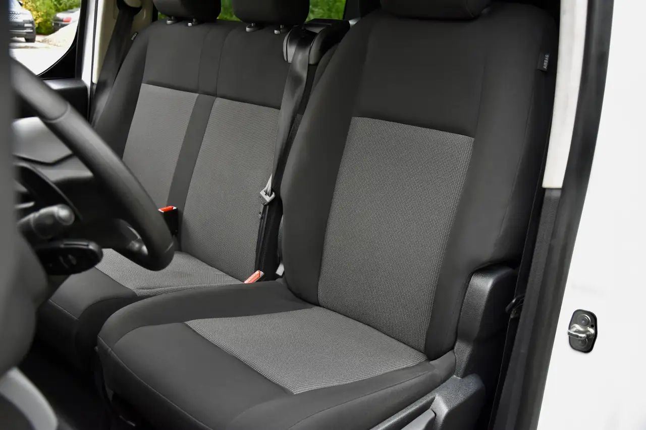Opel Vivaro - 7