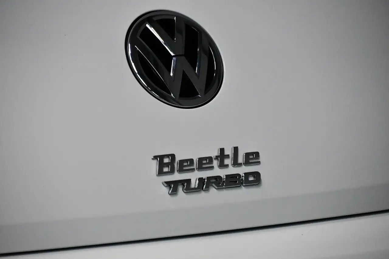 Volkswagen Beetle - 5