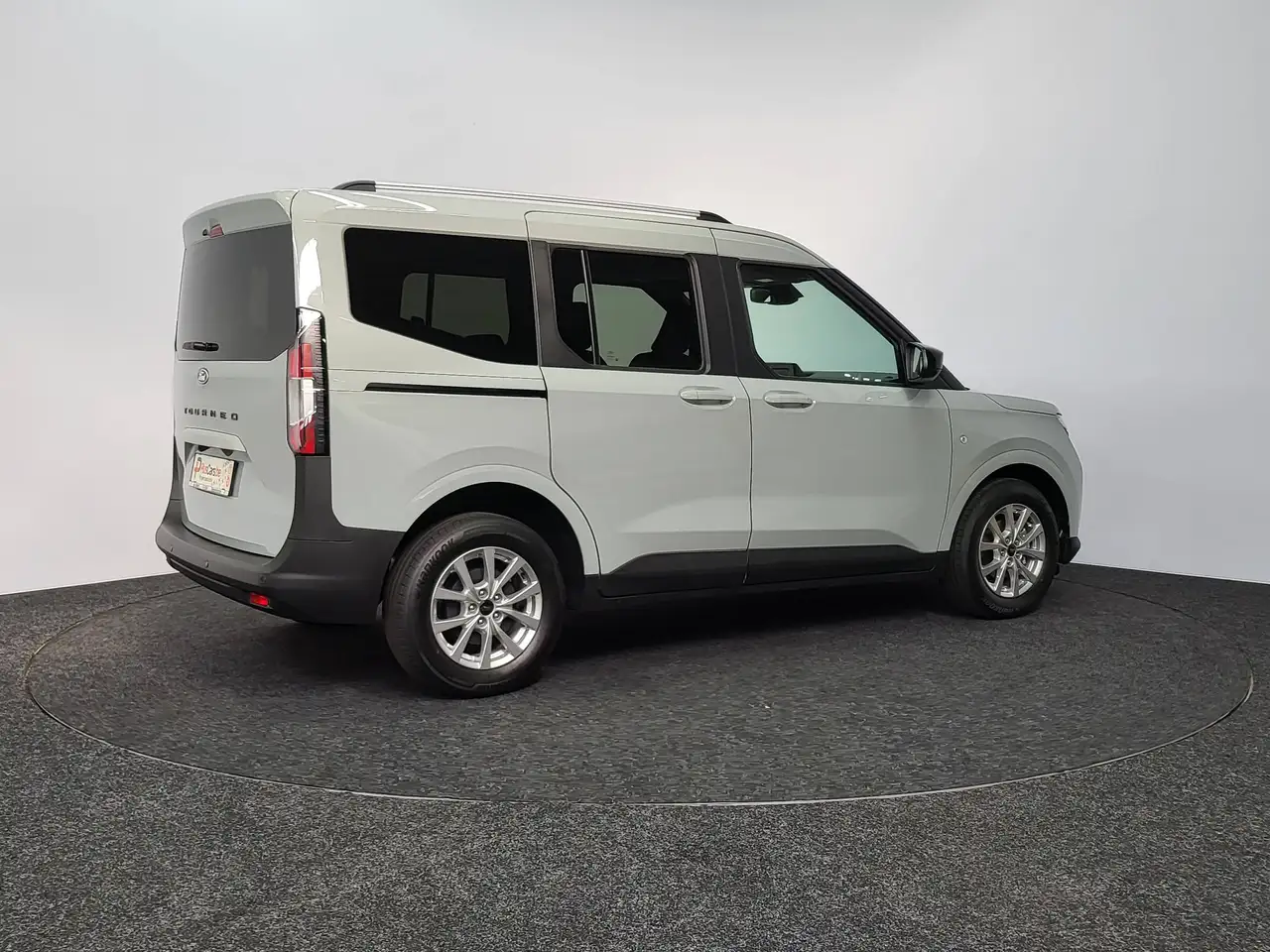 Ford Tourneo Courier - 6