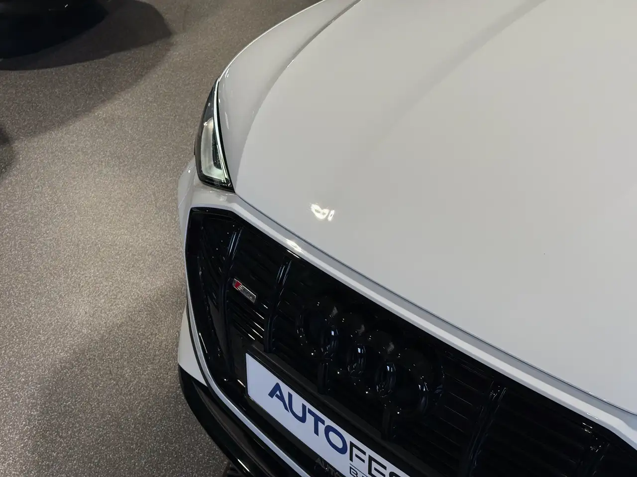 Audi e-tron - 10