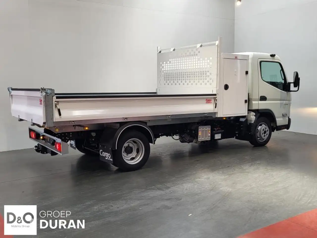 Mitsubishi Canter - 5