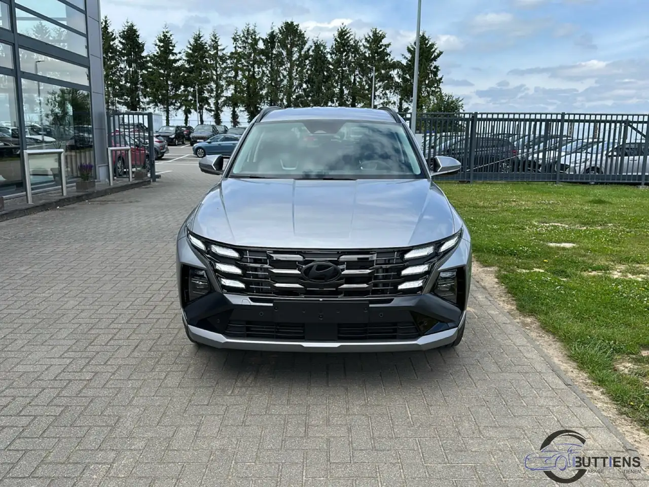 Hyundai TUCSON - 8