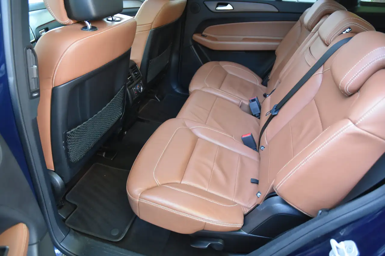 Mercedes-Benz GLS 350 - 12