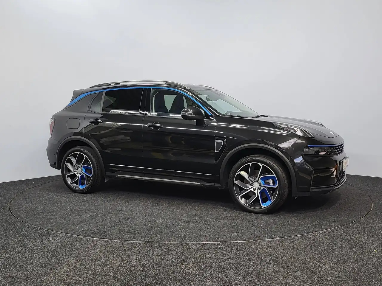 Lynk & Co 01 - 8