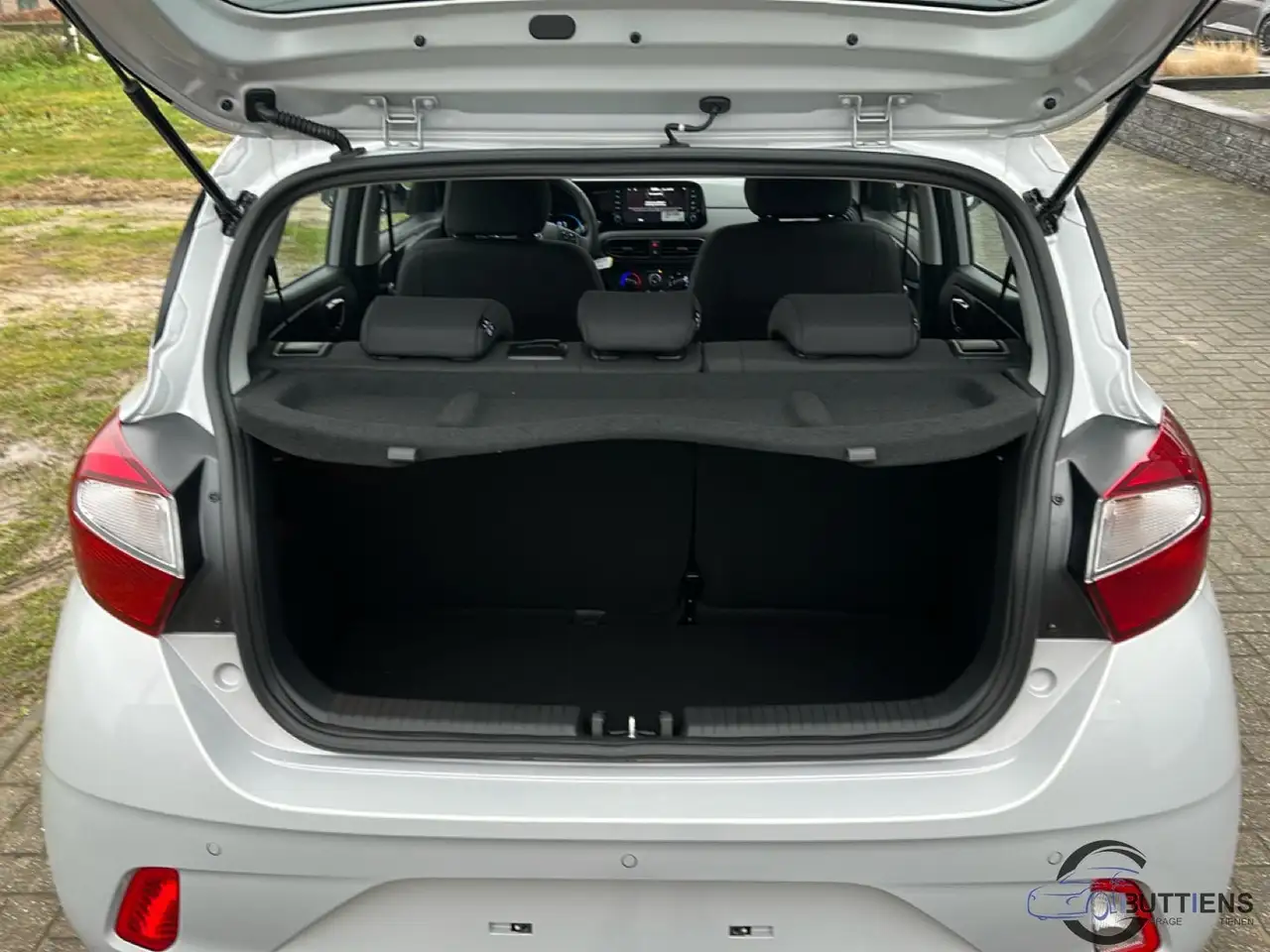 Hyundai i10 - 10
