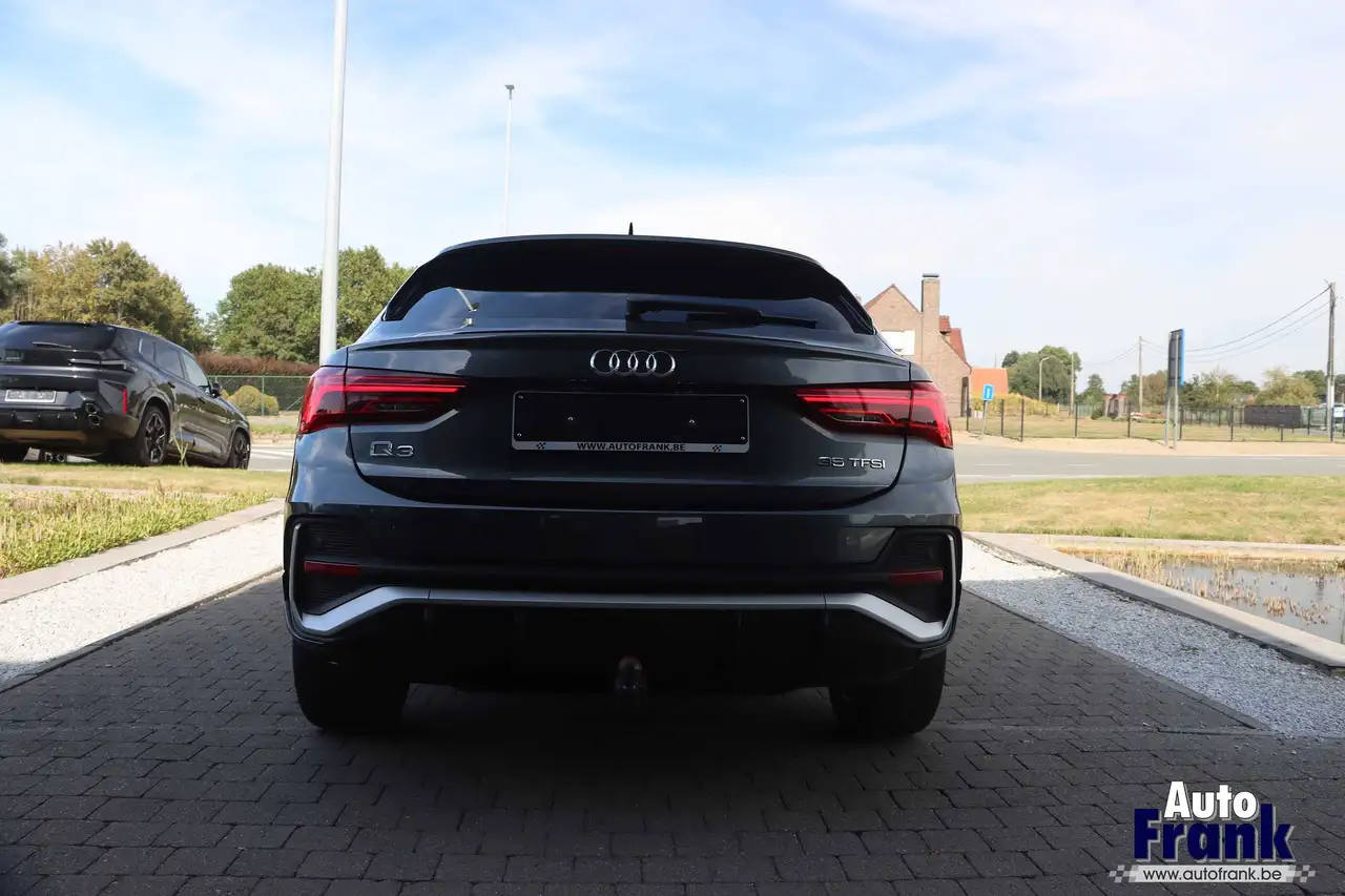 Audi Q3 - 6