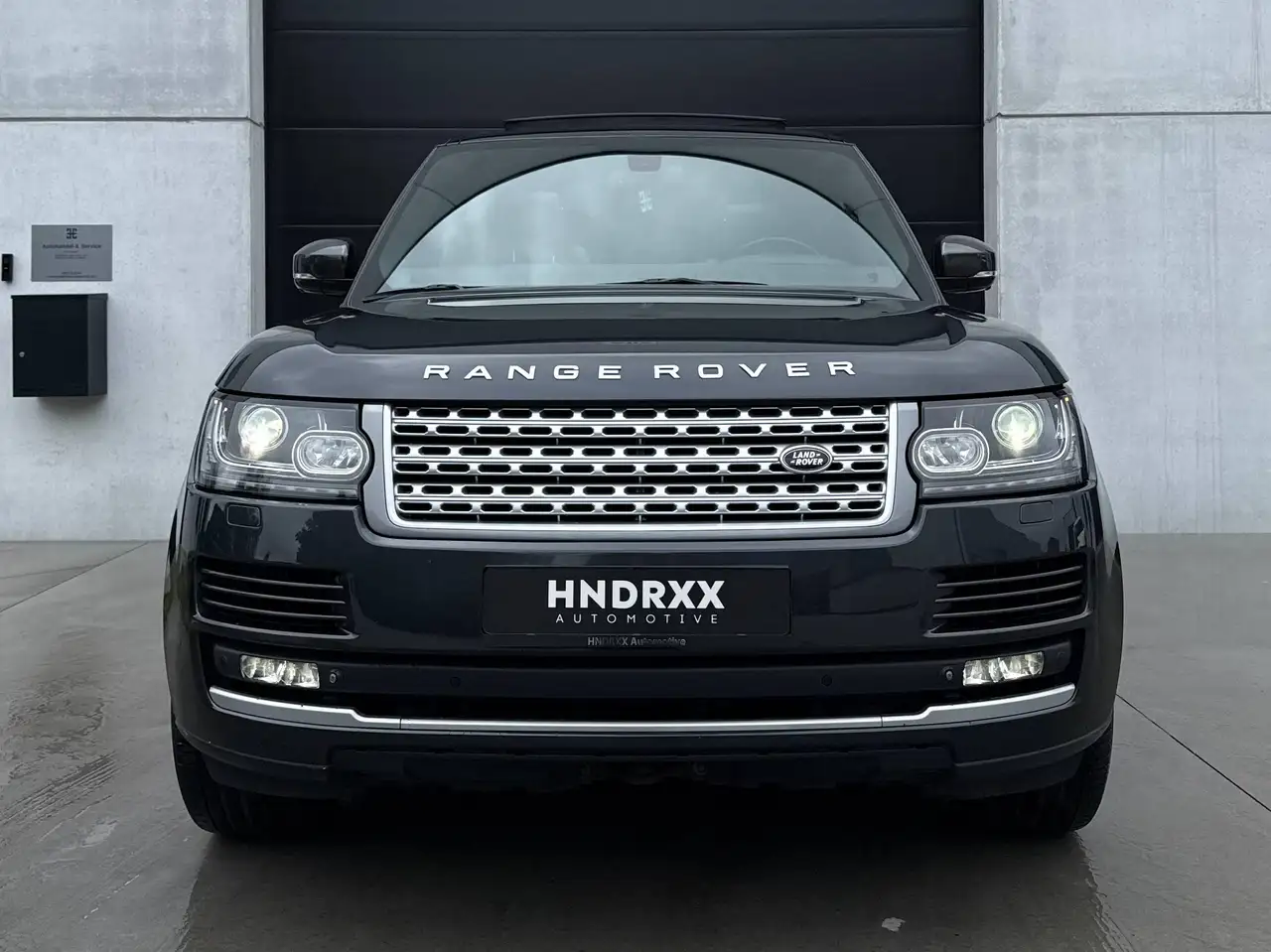 Land Rover Range Rover - 12