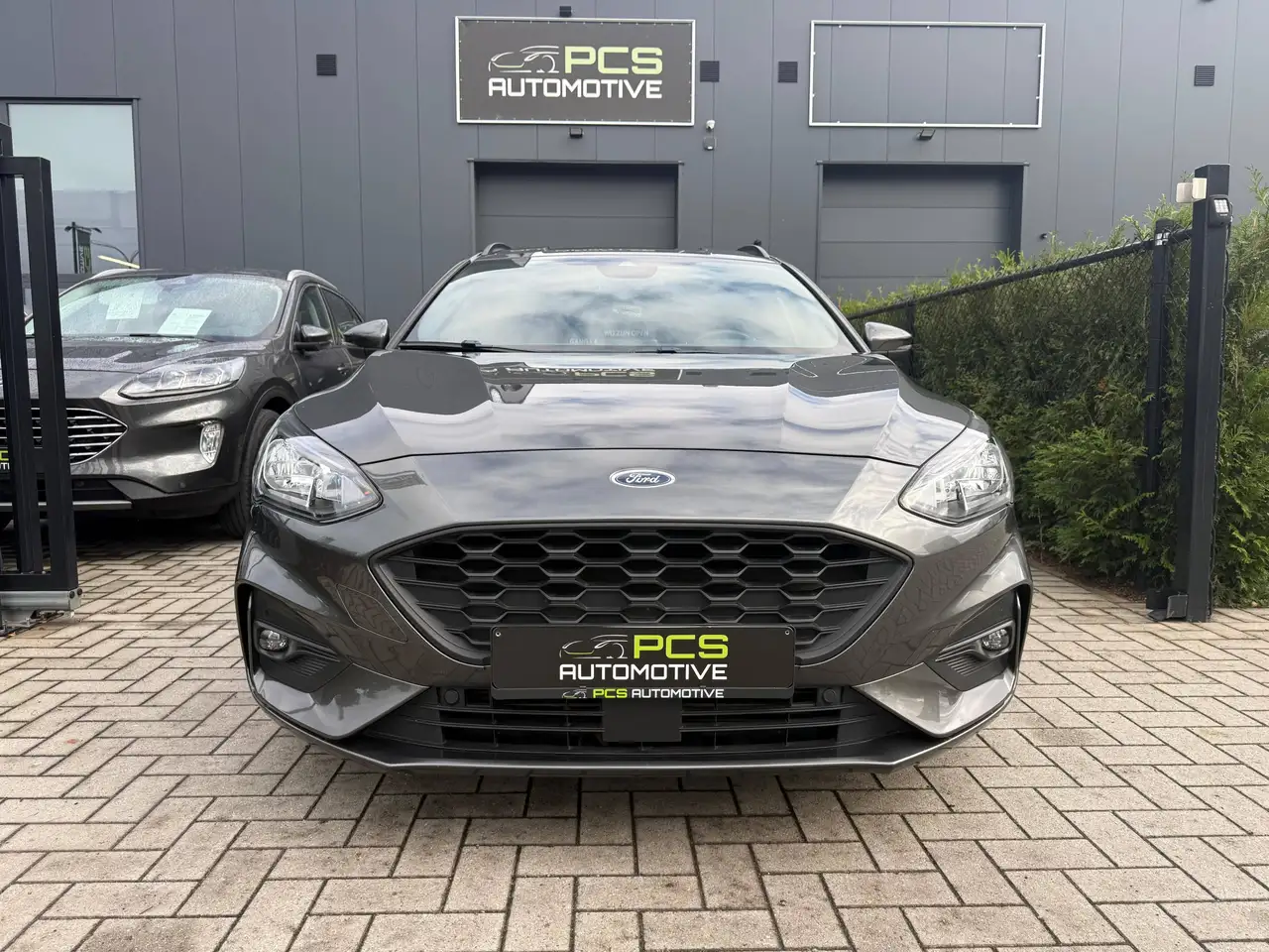 Ford Focus - 2
