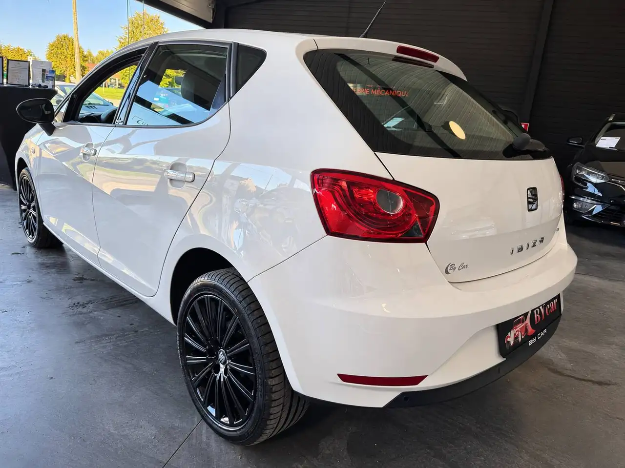 SEAT Ibiza - 4