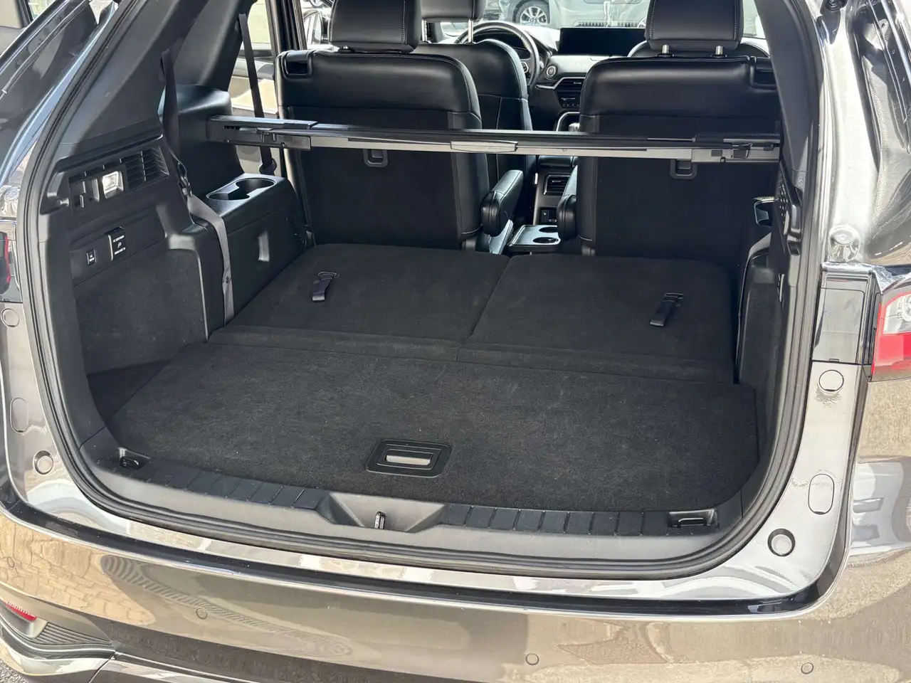 Mazda CX-80 - 10