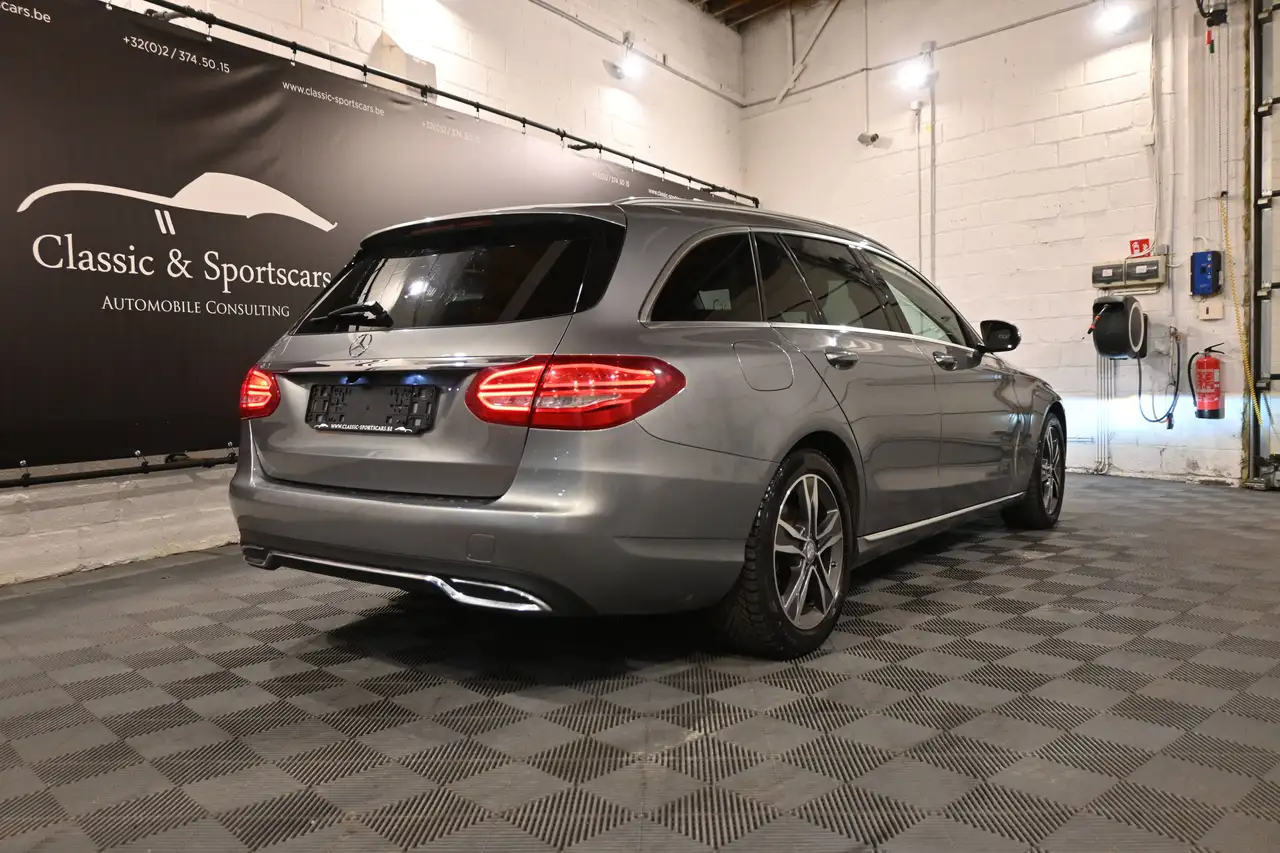 Mercedes-Benz C 180 - 5