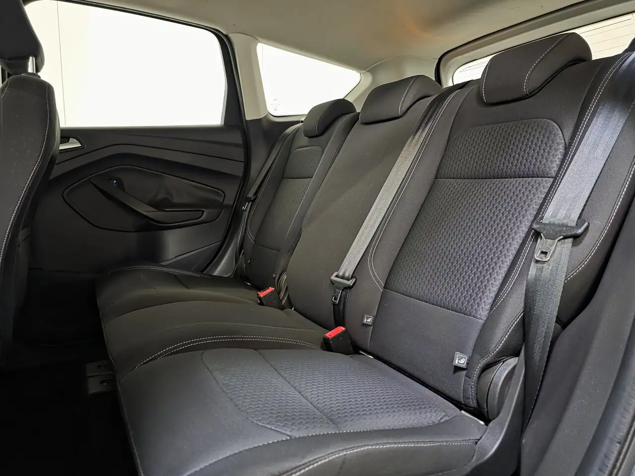 Ford Kuga - 9