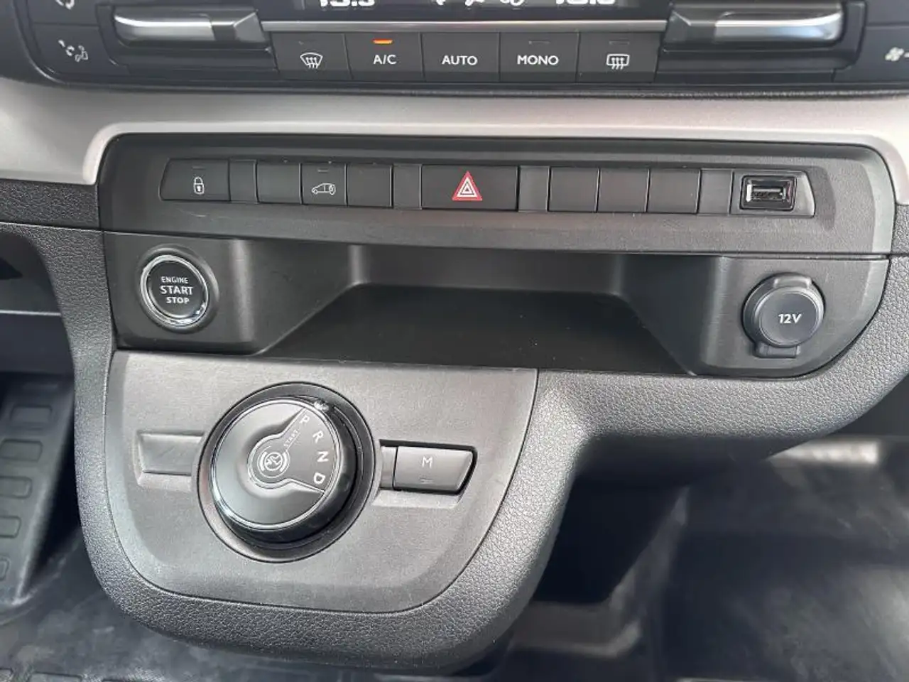 Peugeot Expert - 11