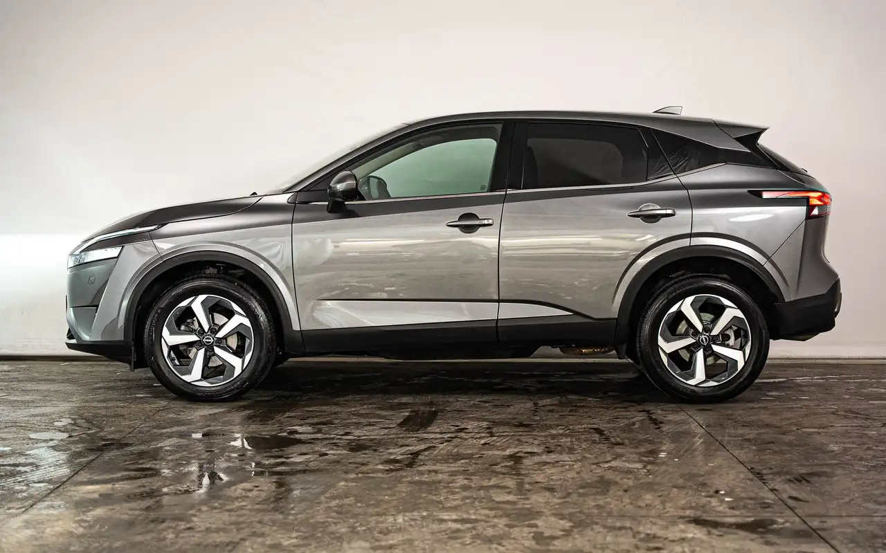 Nissan Qashqai - 2