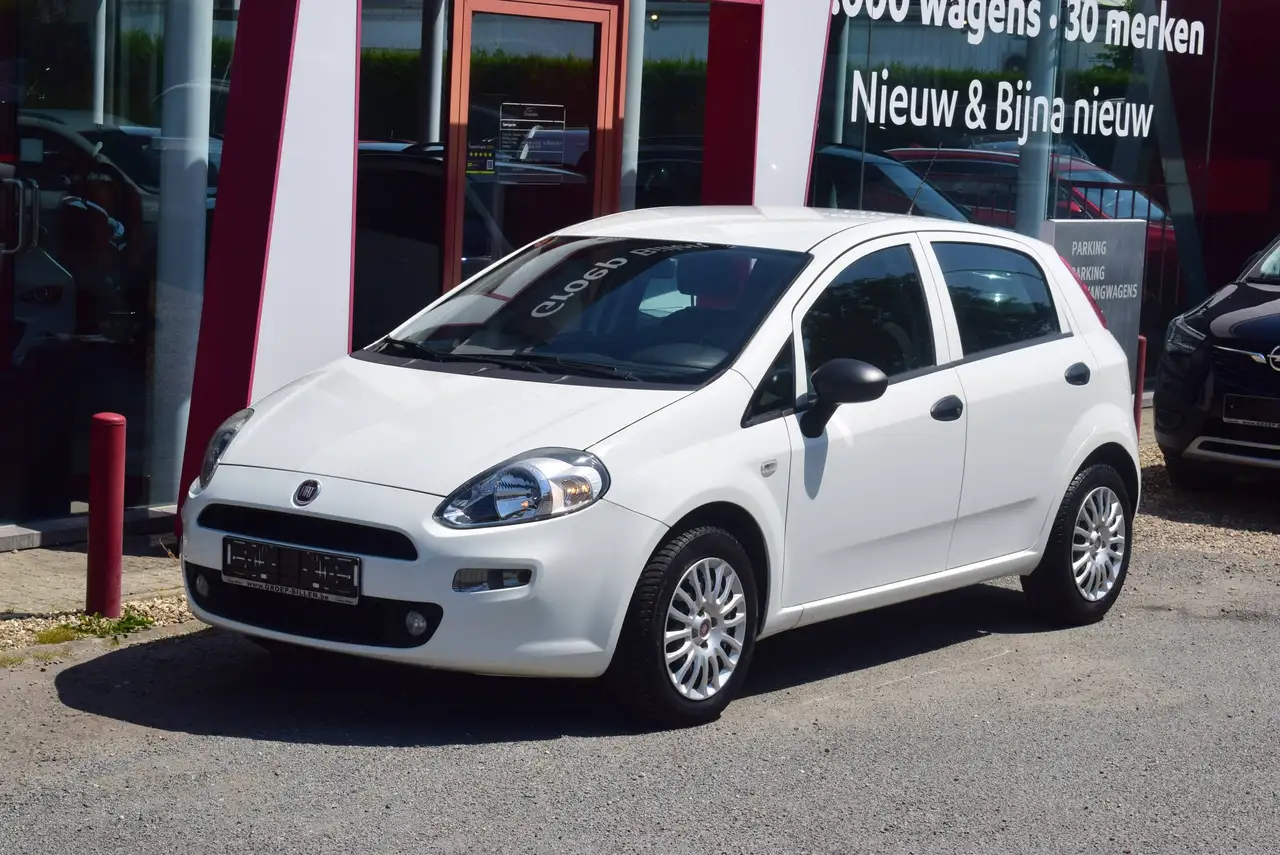 Fiat Punto - 10
