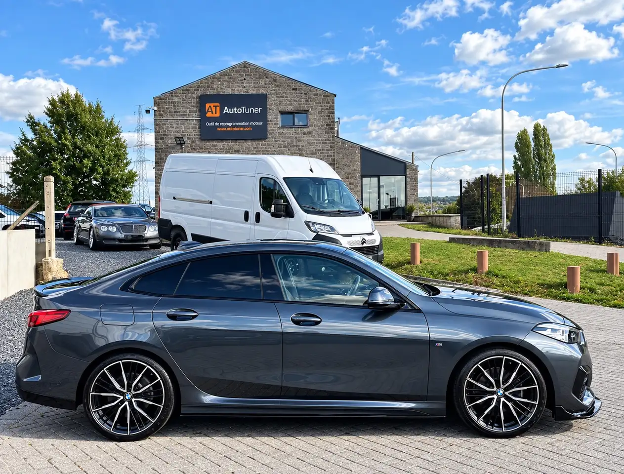 BMW 218 - 3