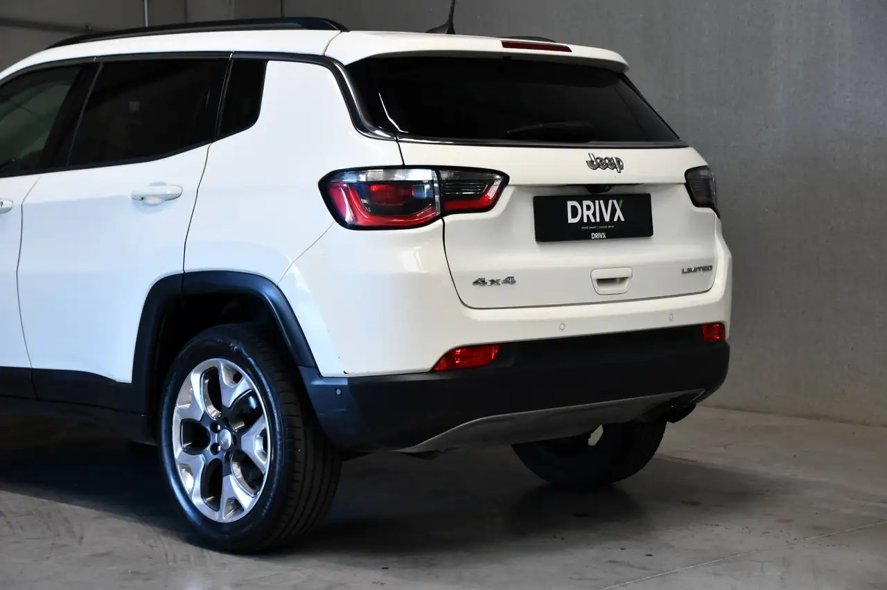 Jeep Compass - 4