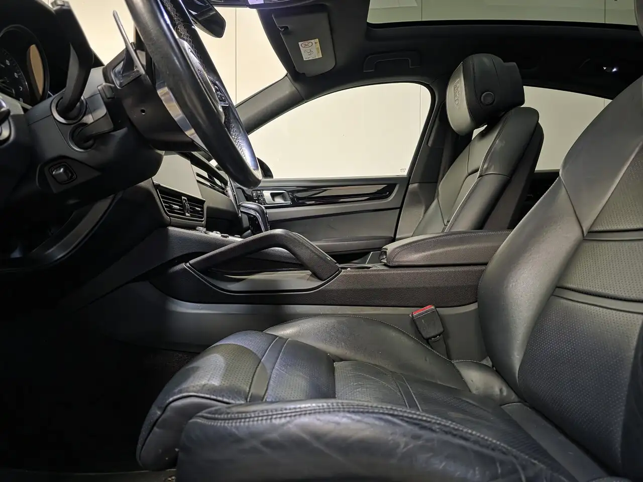 Porsche Cayenne - 9