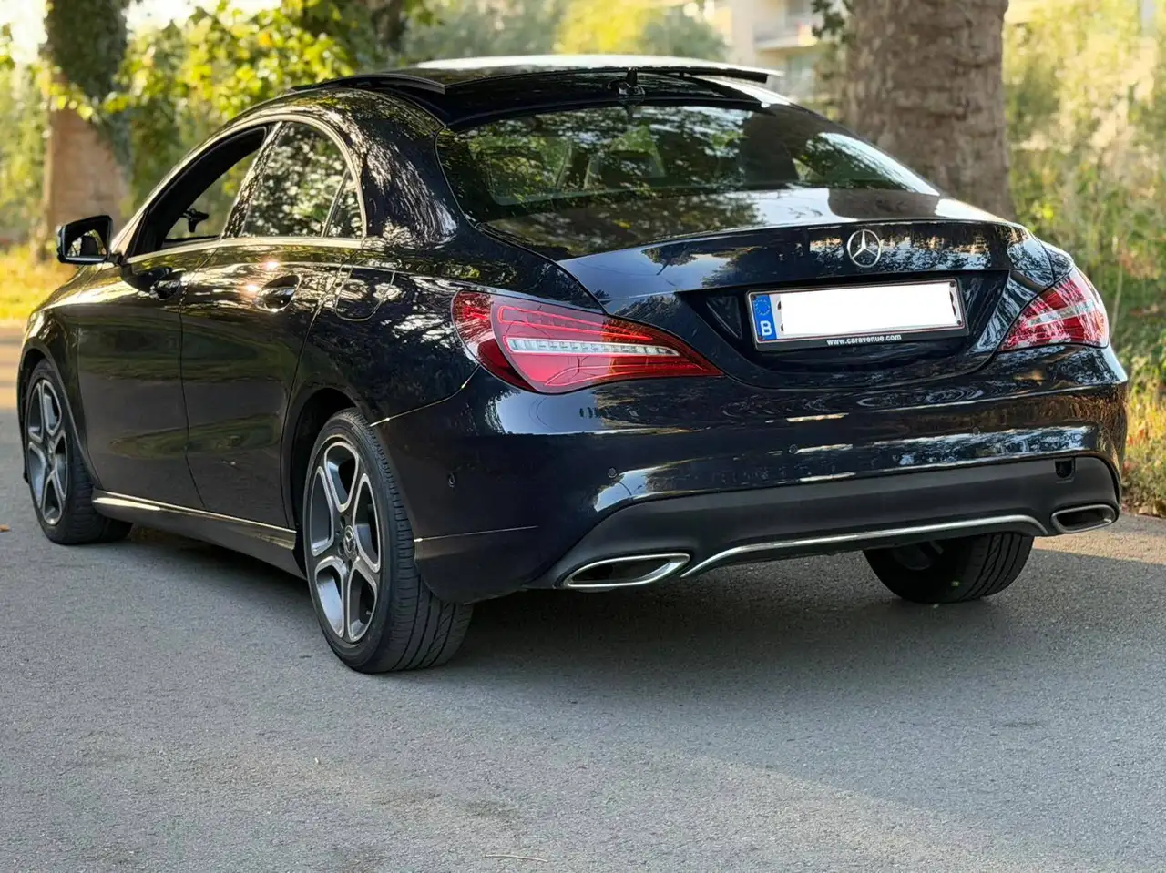 Mercedes-Benz CLA 180 - 11
