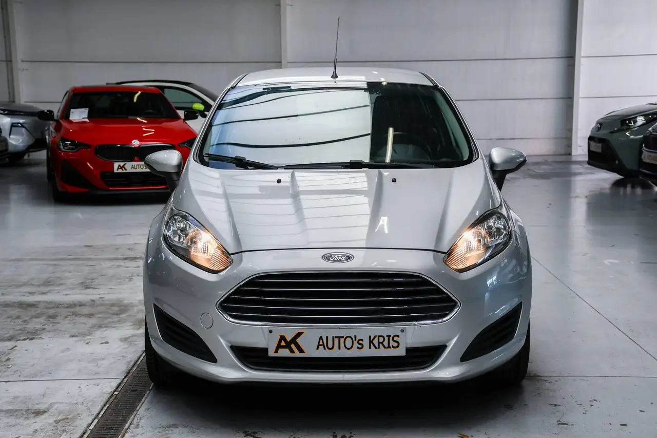 Ford Fiesta - 4