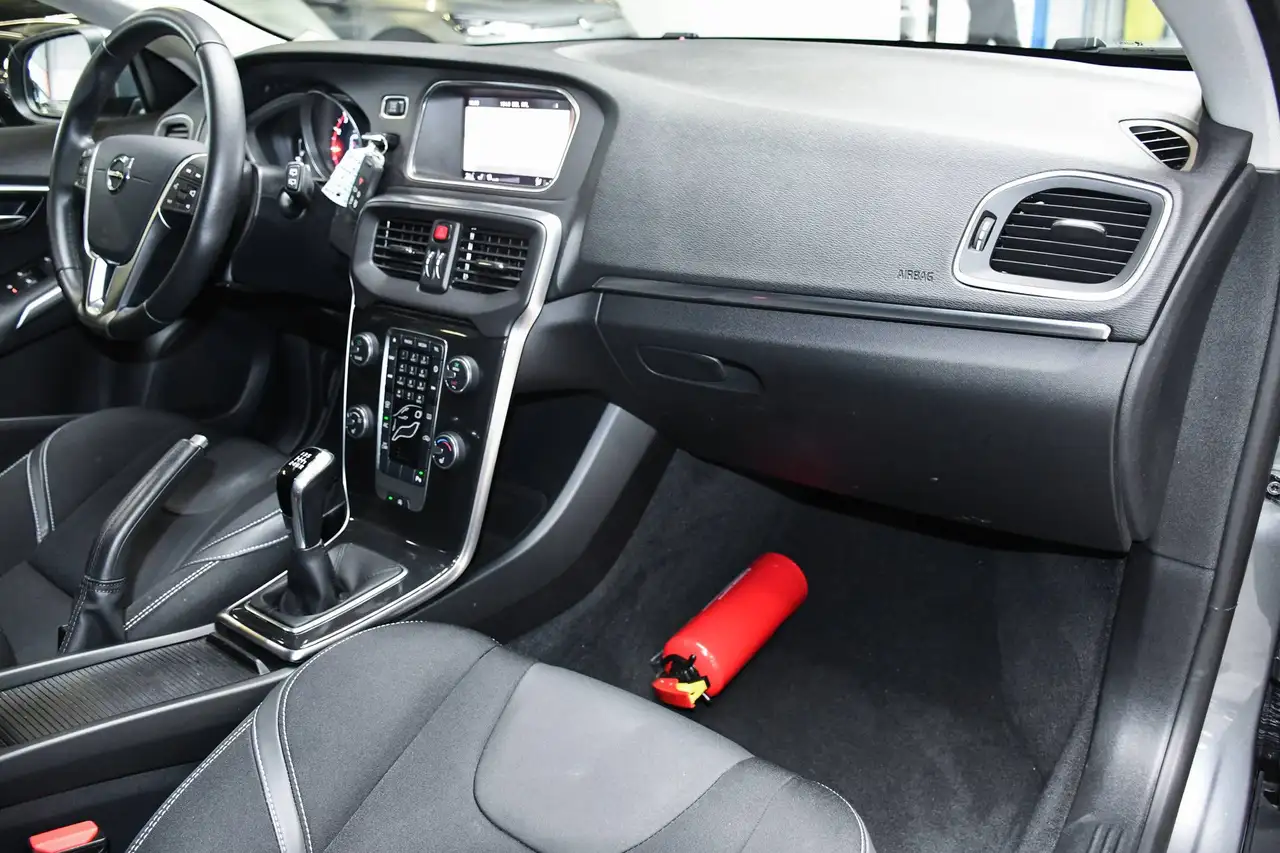 Volvo V40 - 7