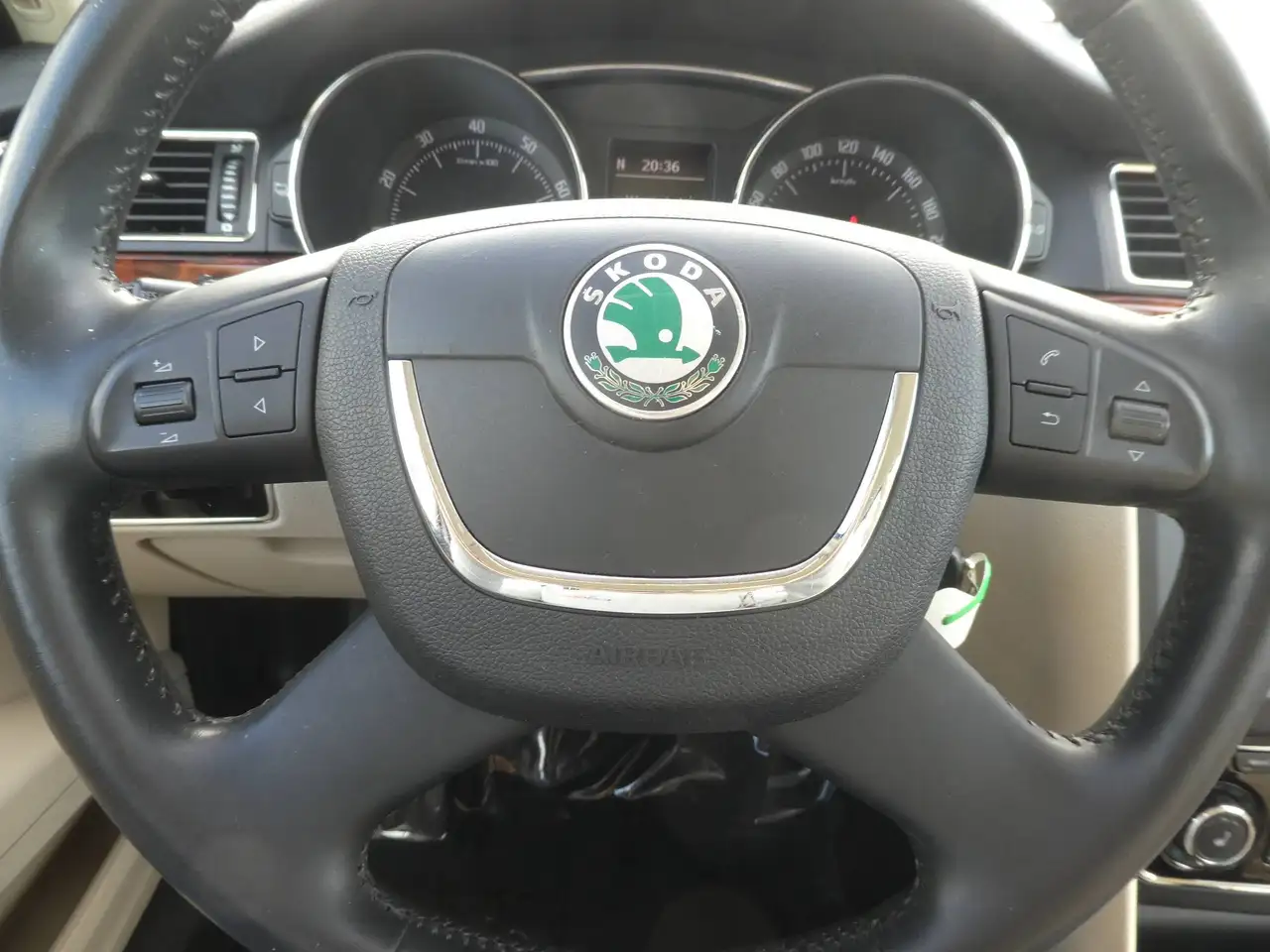 Skoda Superb - 8