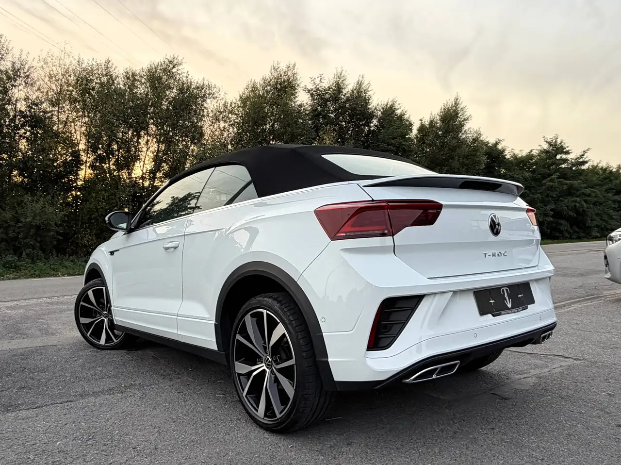 Volkswagen T-Roc - 6