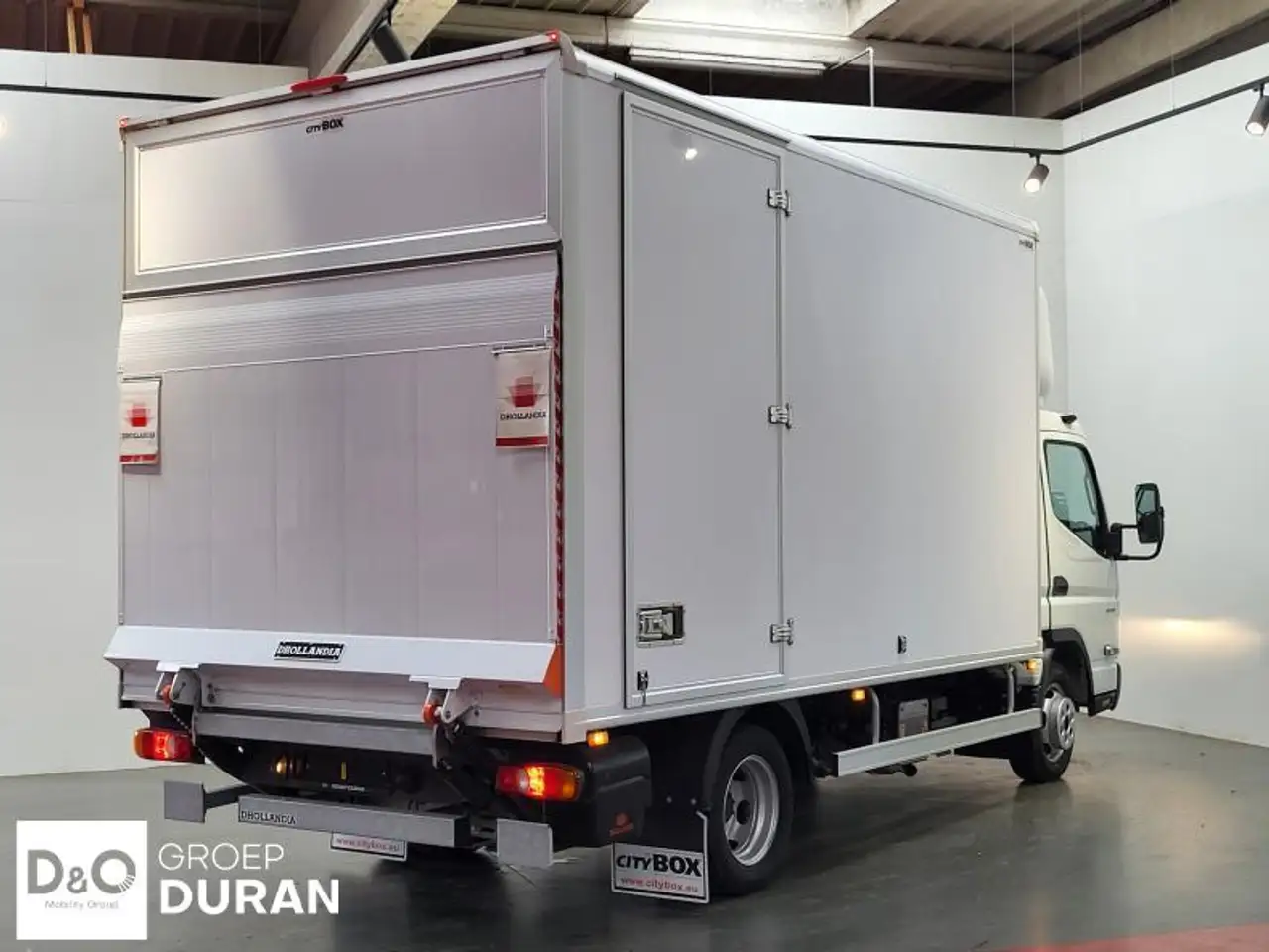 Mitsubishi Canter - 6
