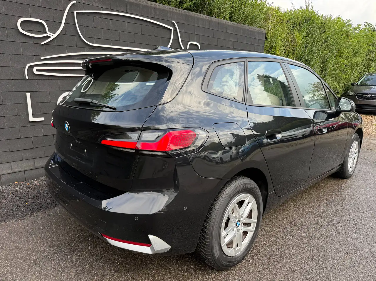 BMW 220 - 7