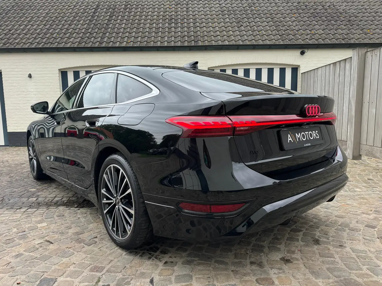 Audi A6 e-tron - 4