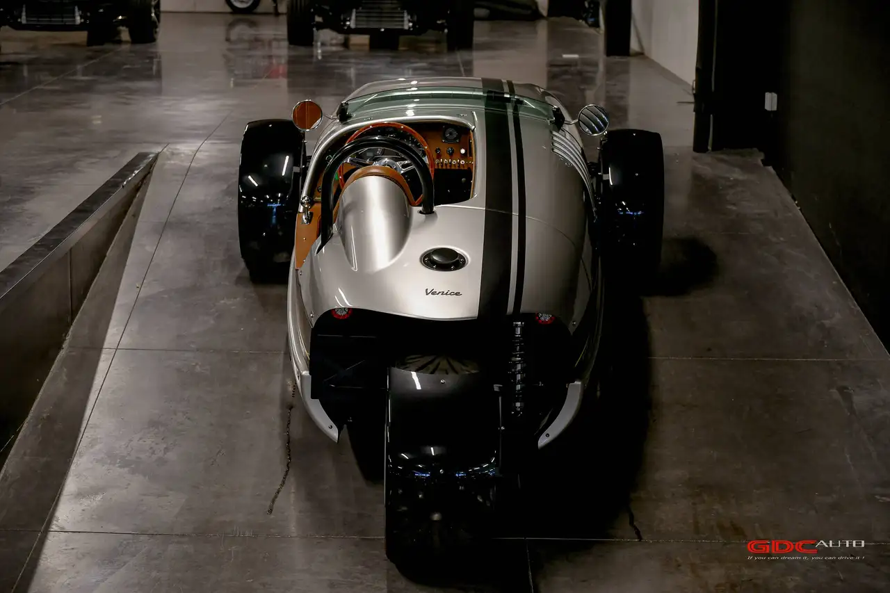 Vanderhall Venice Speedster - 9