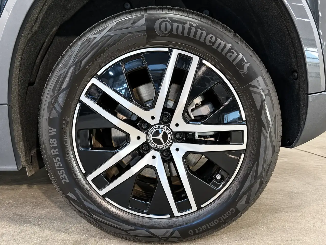Mercedes-Benz GLA 250 - 11