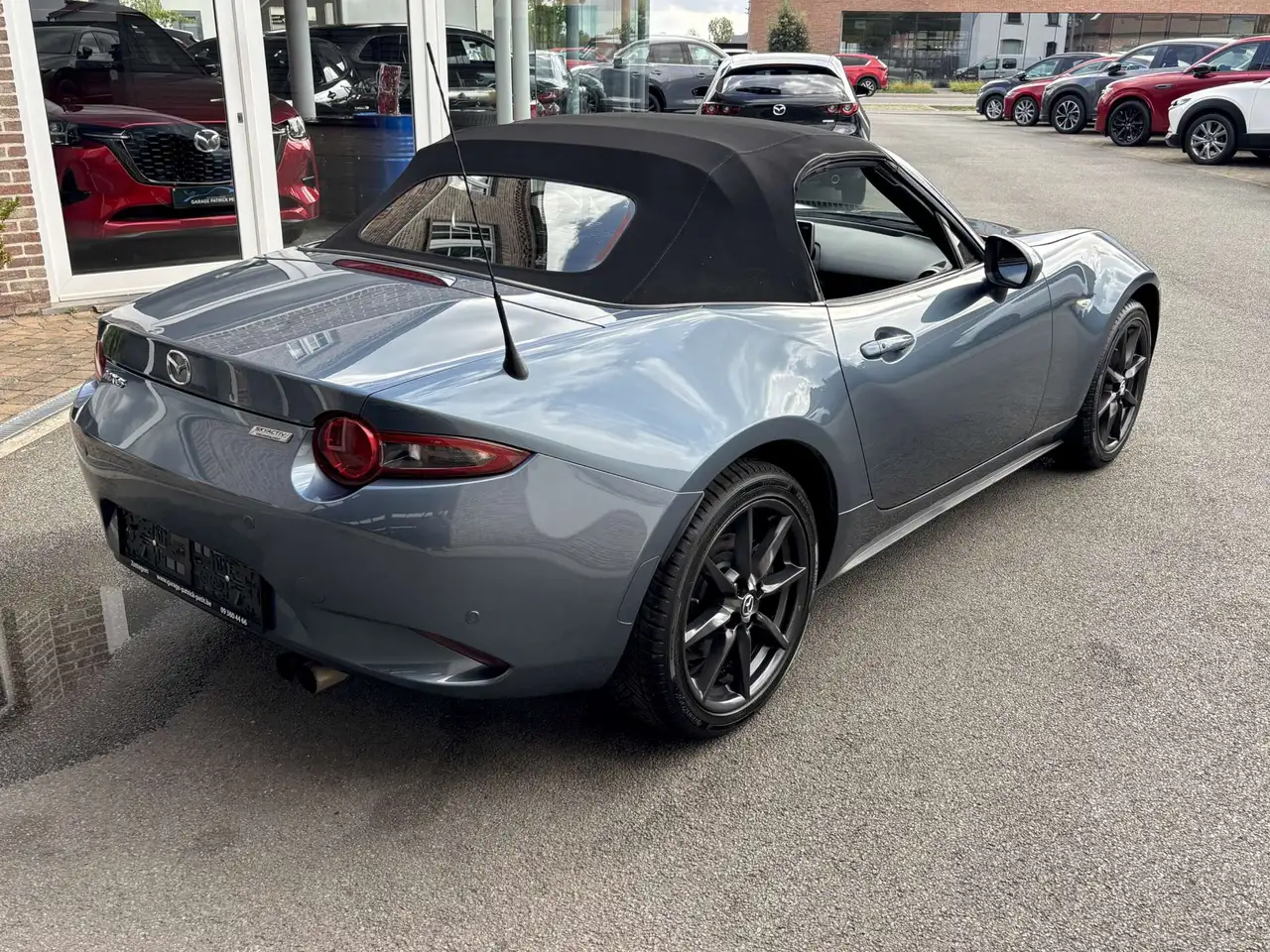 Mazda MX-5 - 8