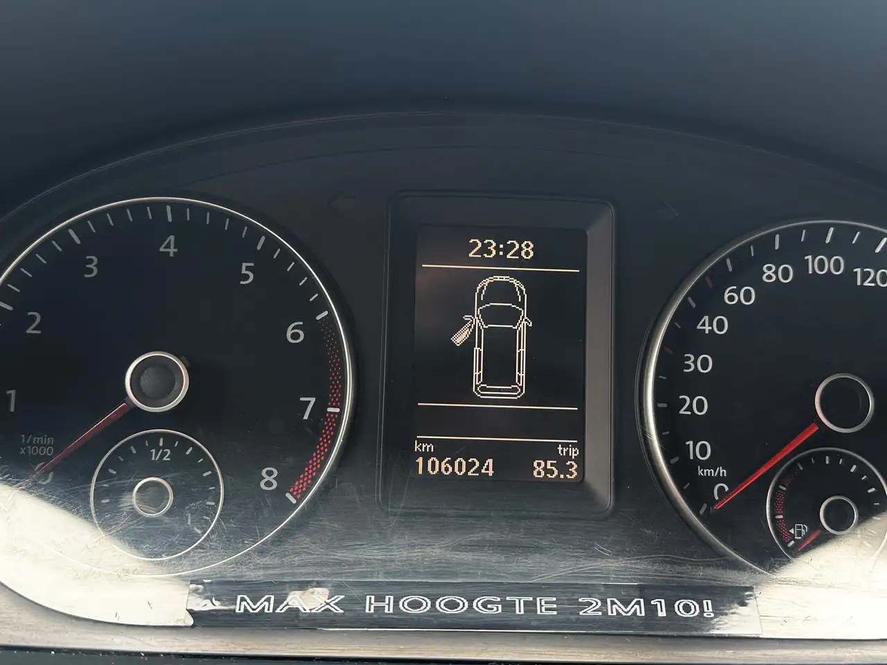 Volkswagen Caddy - 12